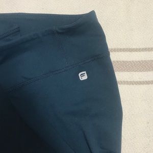 Fabletics teal capri leggings; M